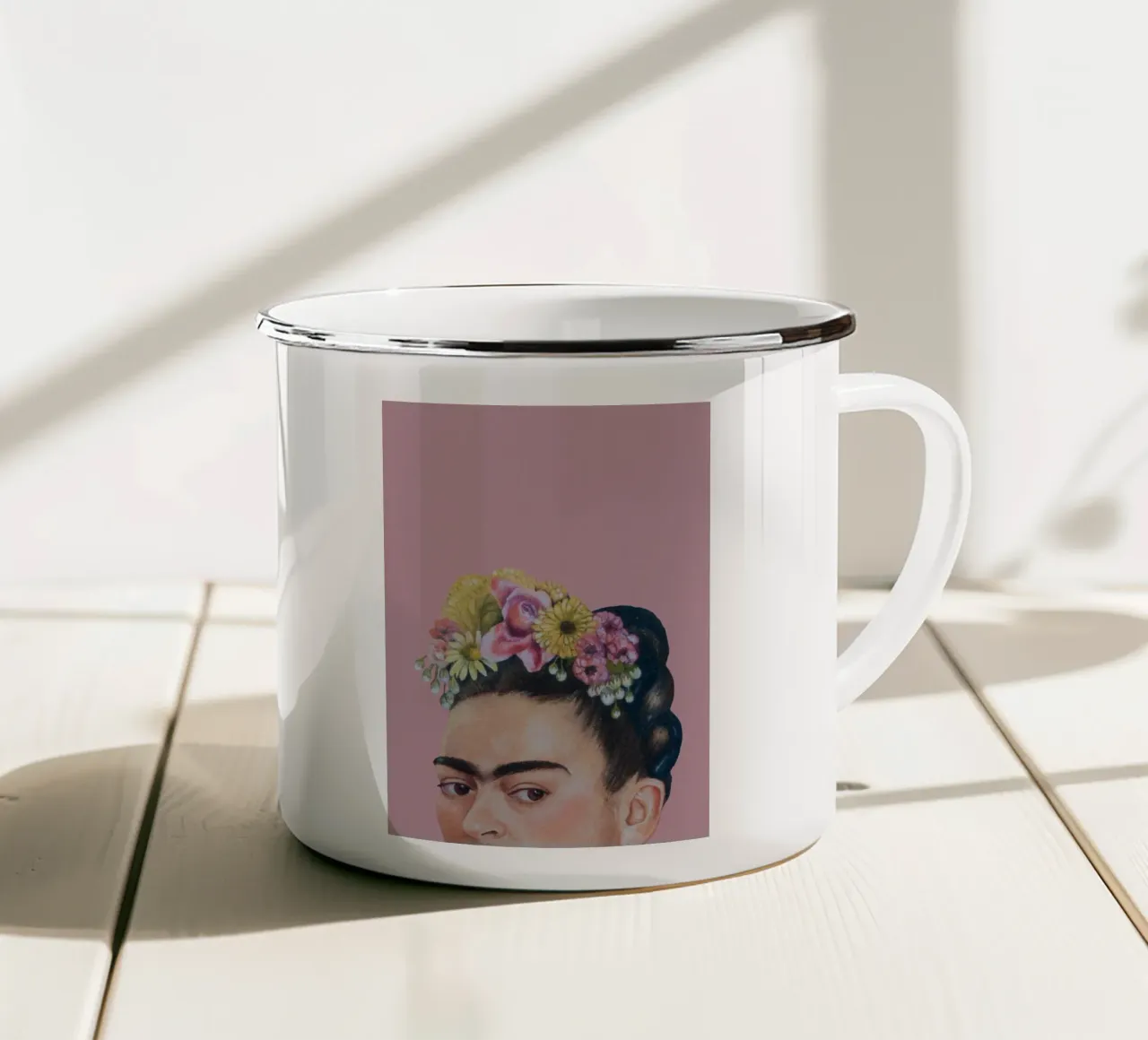 Halbe Frida rosa infernale tazza in smalto da Carinaprint