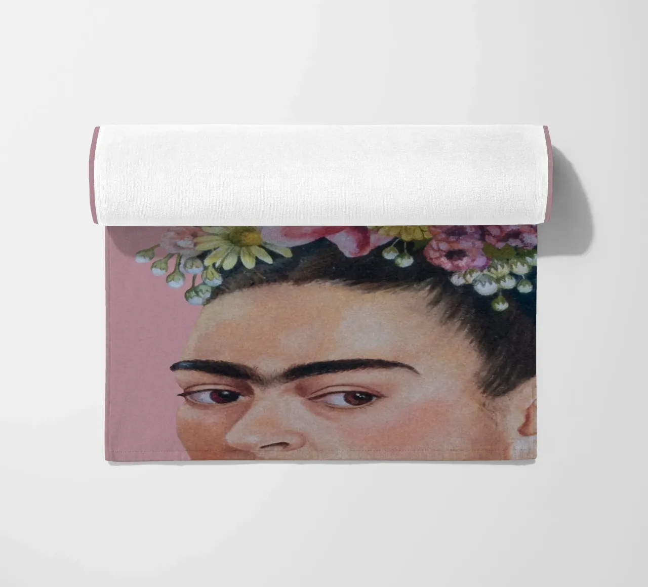 Halbe Frida rosa infernale telo mare da Carinaprint