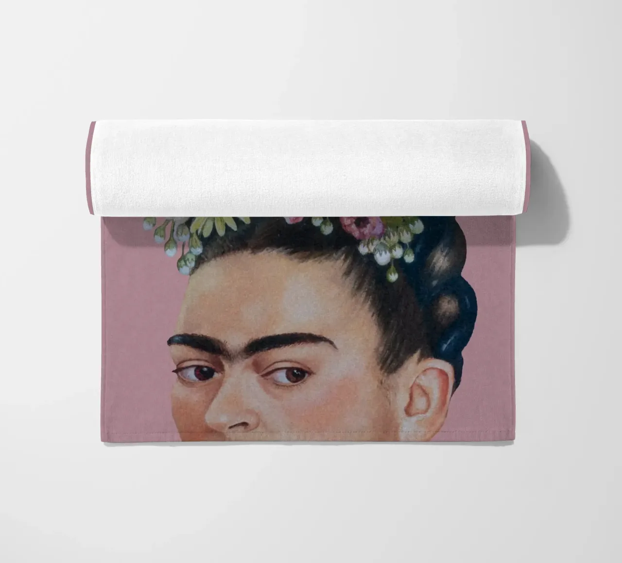 Halbe Frida rosa infernale telo mare da Carinaprint