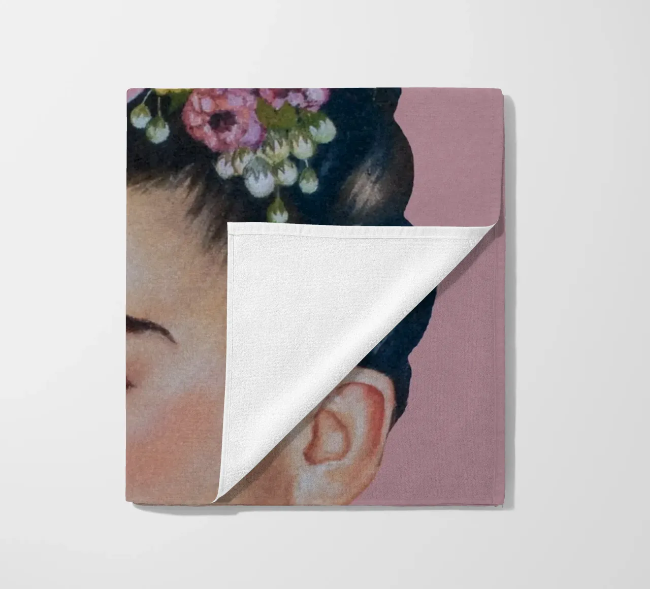 Halbe Frida rosa infernale telo mare da Carinaprint