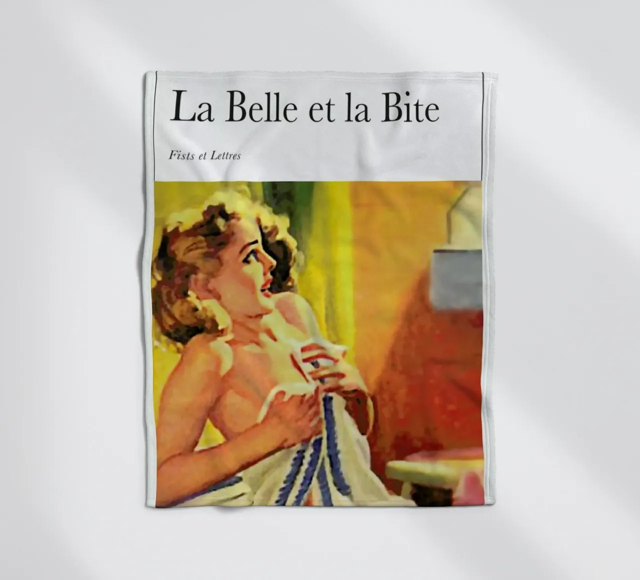 La Belle Et La Bite coperta in pile da Fists Et Lettres
