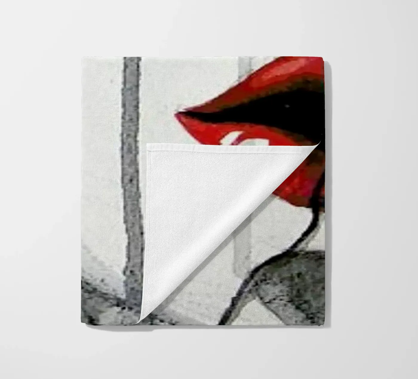 Doubt Strandtuch von Rebekka