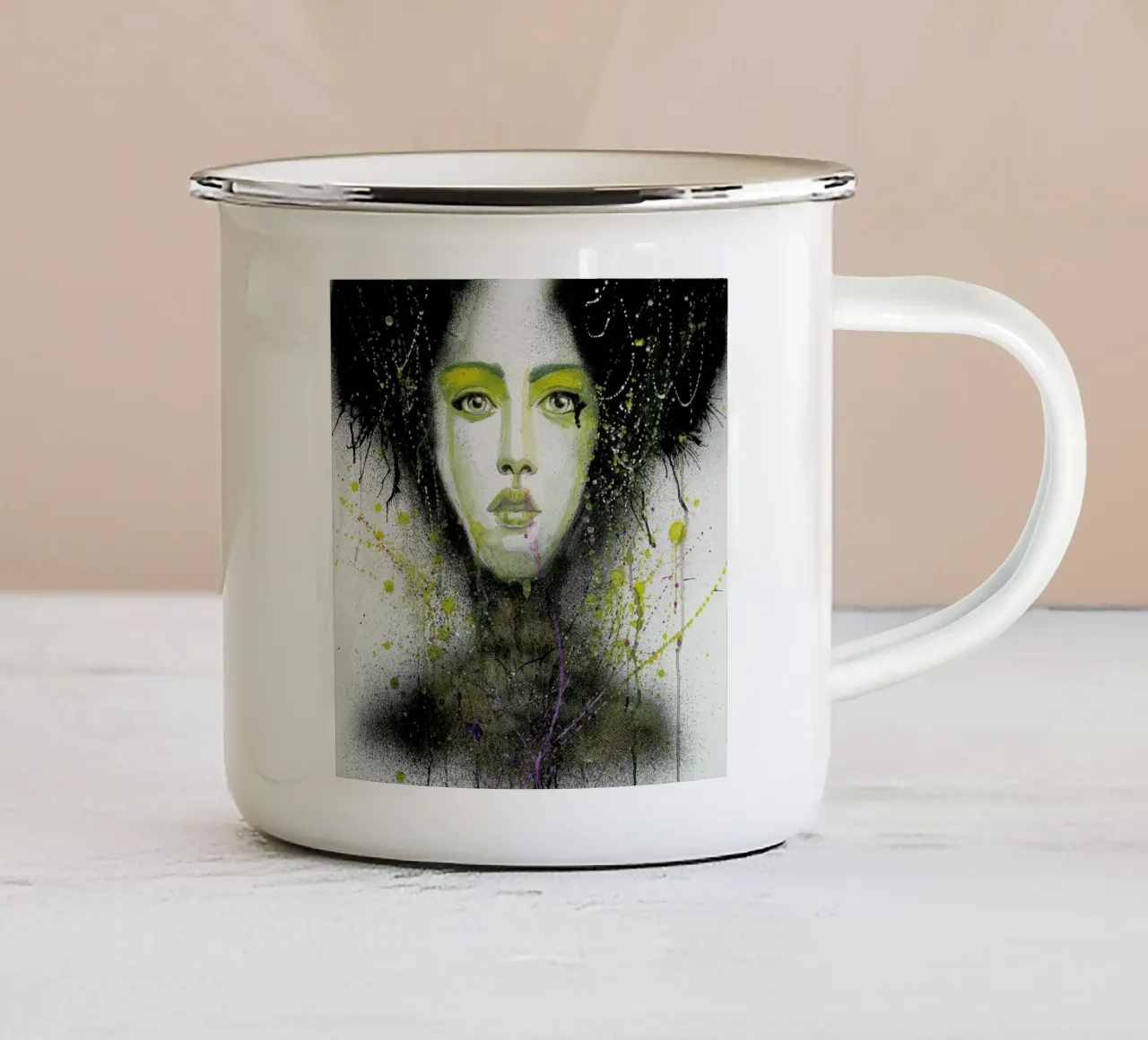 Dark Queen tazza in smalto da Rebekka
