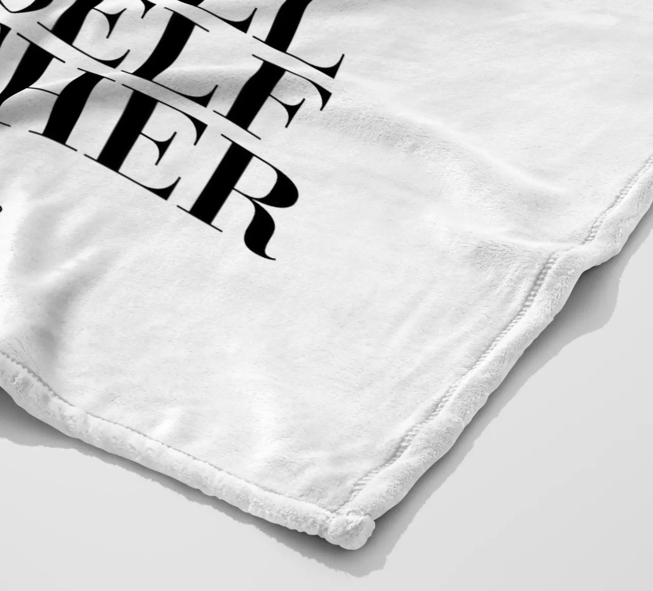 Versatevi un drink e mettetevi un po' di rossetto Typografie Design coperta in pile da THE MOTIVATED TYPE