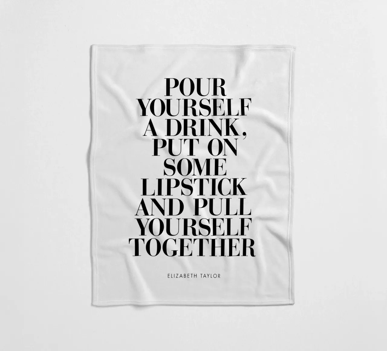 Versatevi un drink e mettetevi un po' di rossetto Typografie Design coperta in pile da THE MOTIVATED TYPE