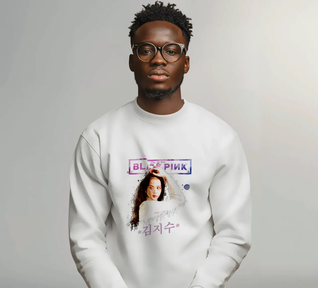 Kim Ji Soo felpa da Gunawan Rb