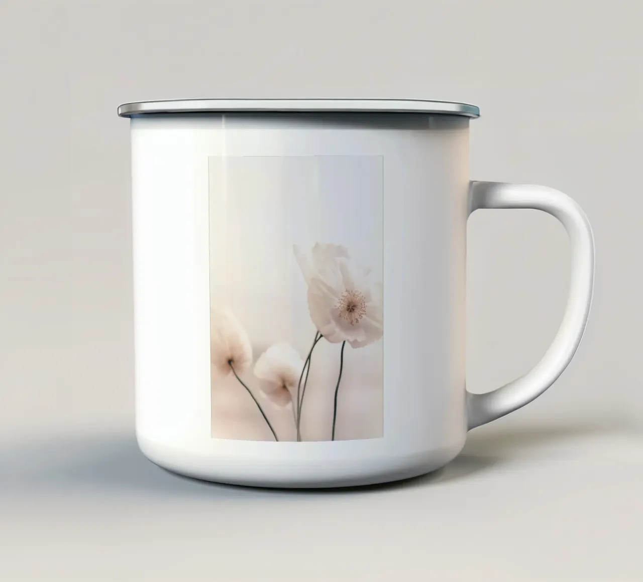 Fiori delicati - Design floreale minimalista tazza in smalto da Whole©