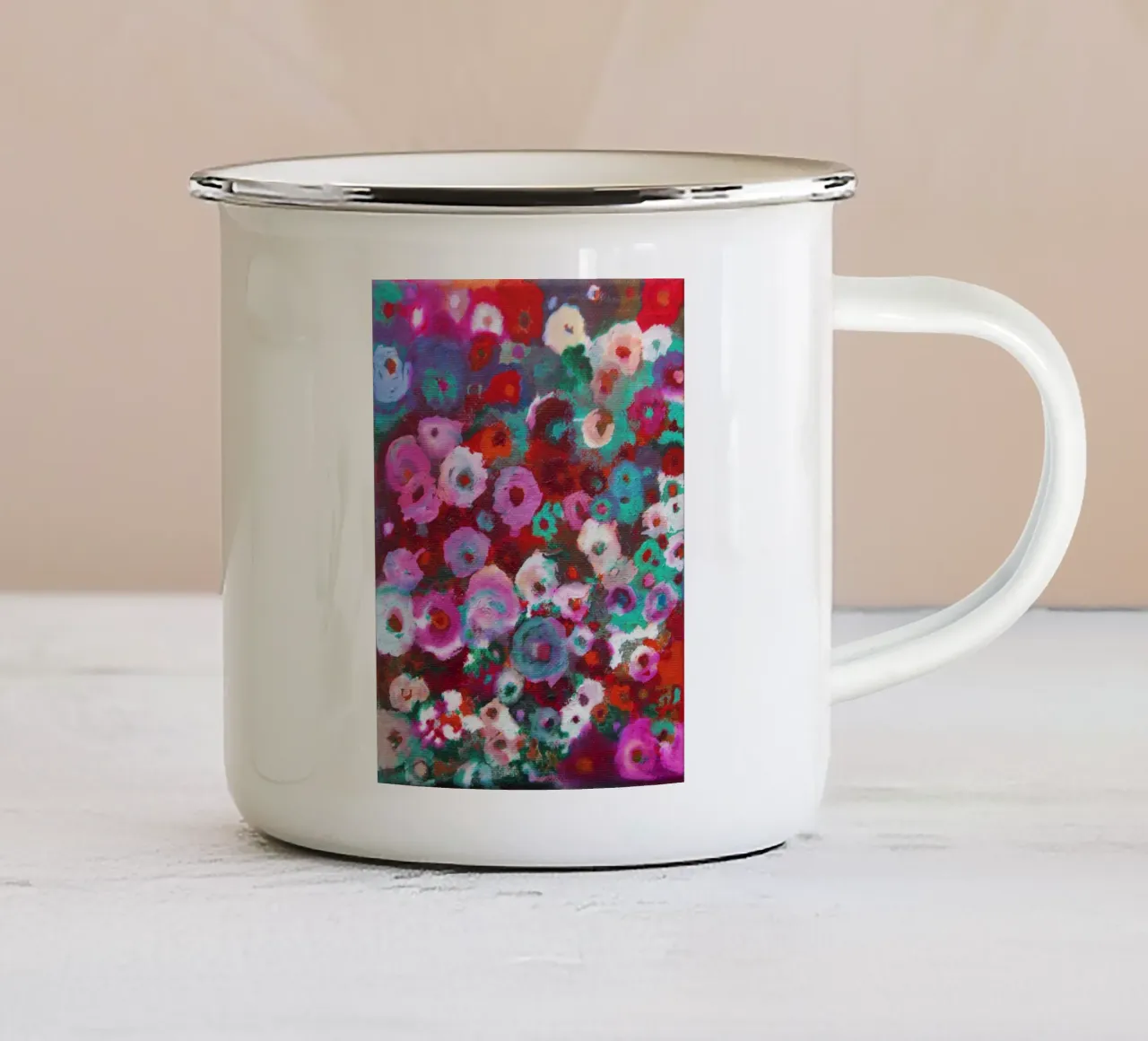 Fiori colorati astratti tazza in smalto da Teresa André