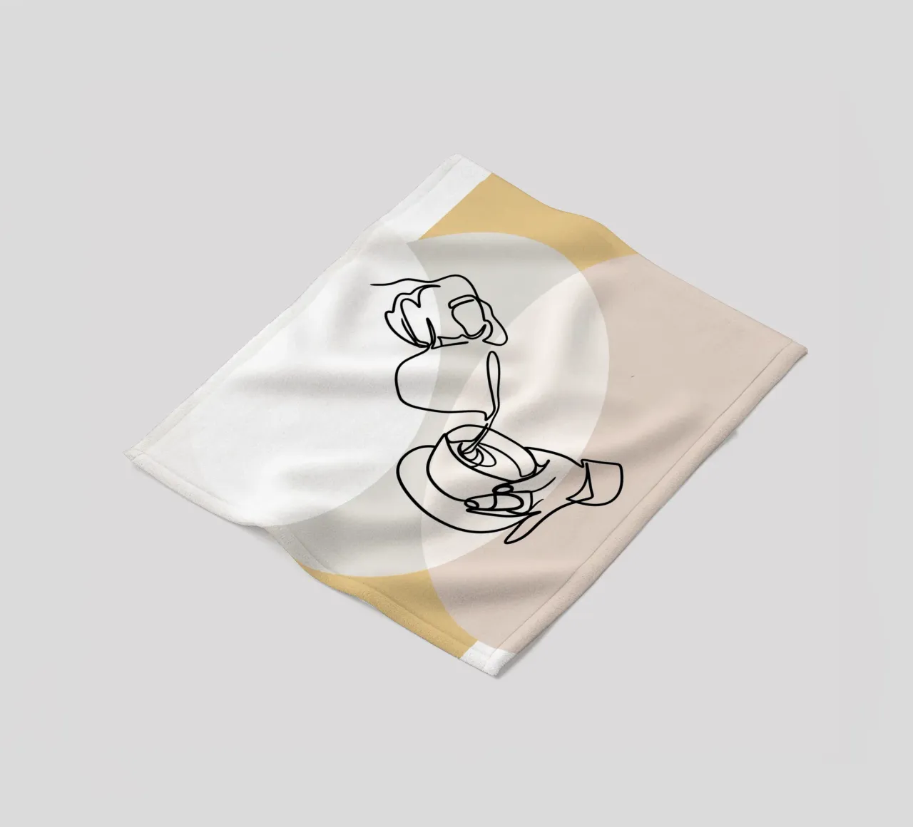 Coffee into a cup coperta in pile da LisaArtes