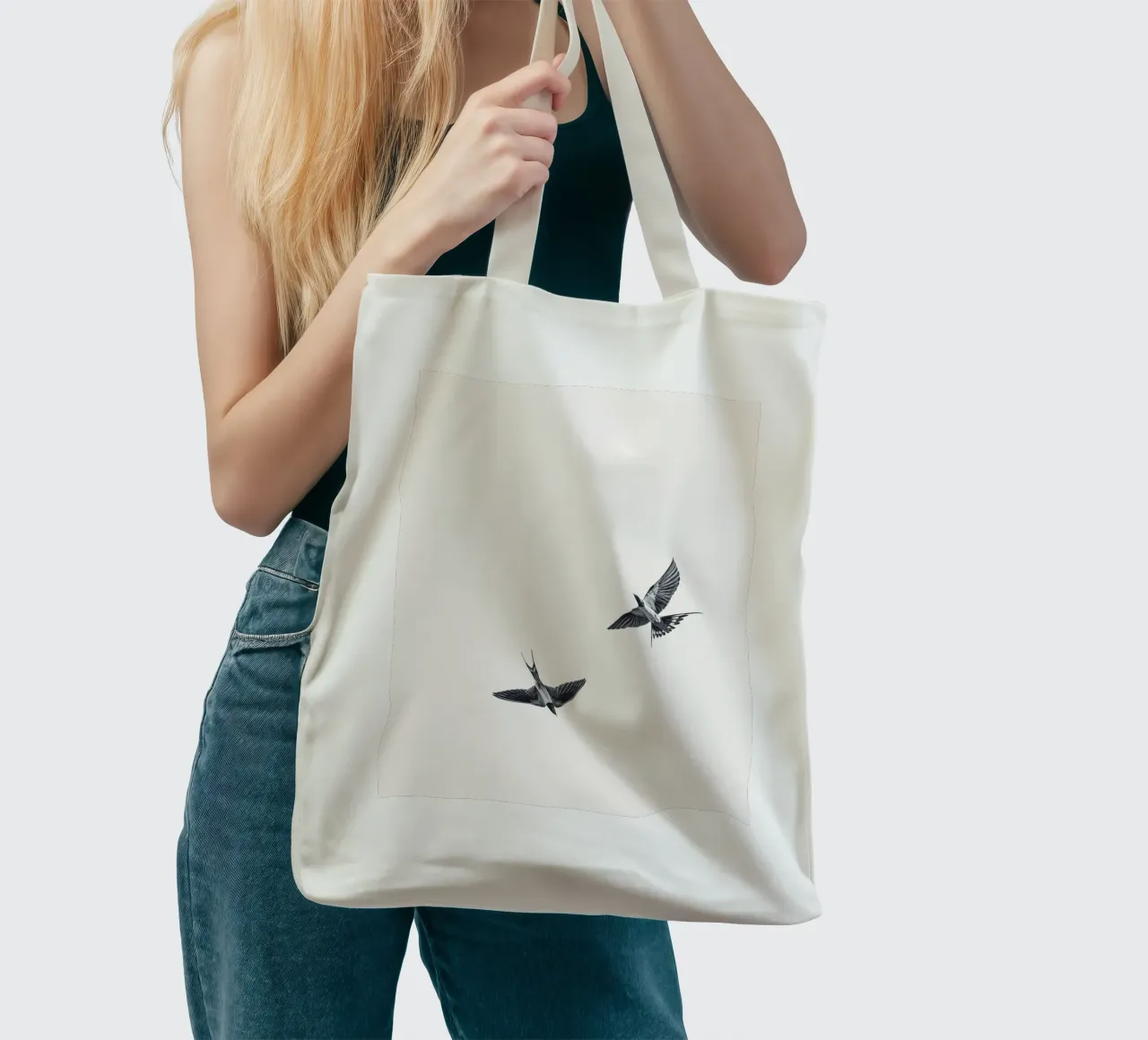 Twee zwaluwen - Minimalistisch natuurlijk ontwerp jute draagtas van Whole©