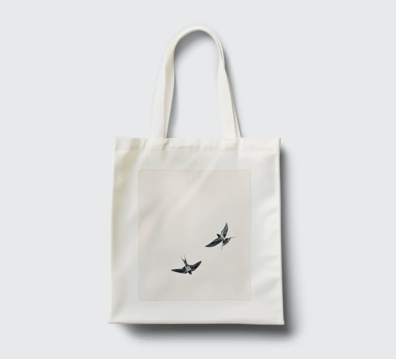 Twee zwaluwen - Minimalistisch natuurlijk ontwerp jute draagtas van Whole©