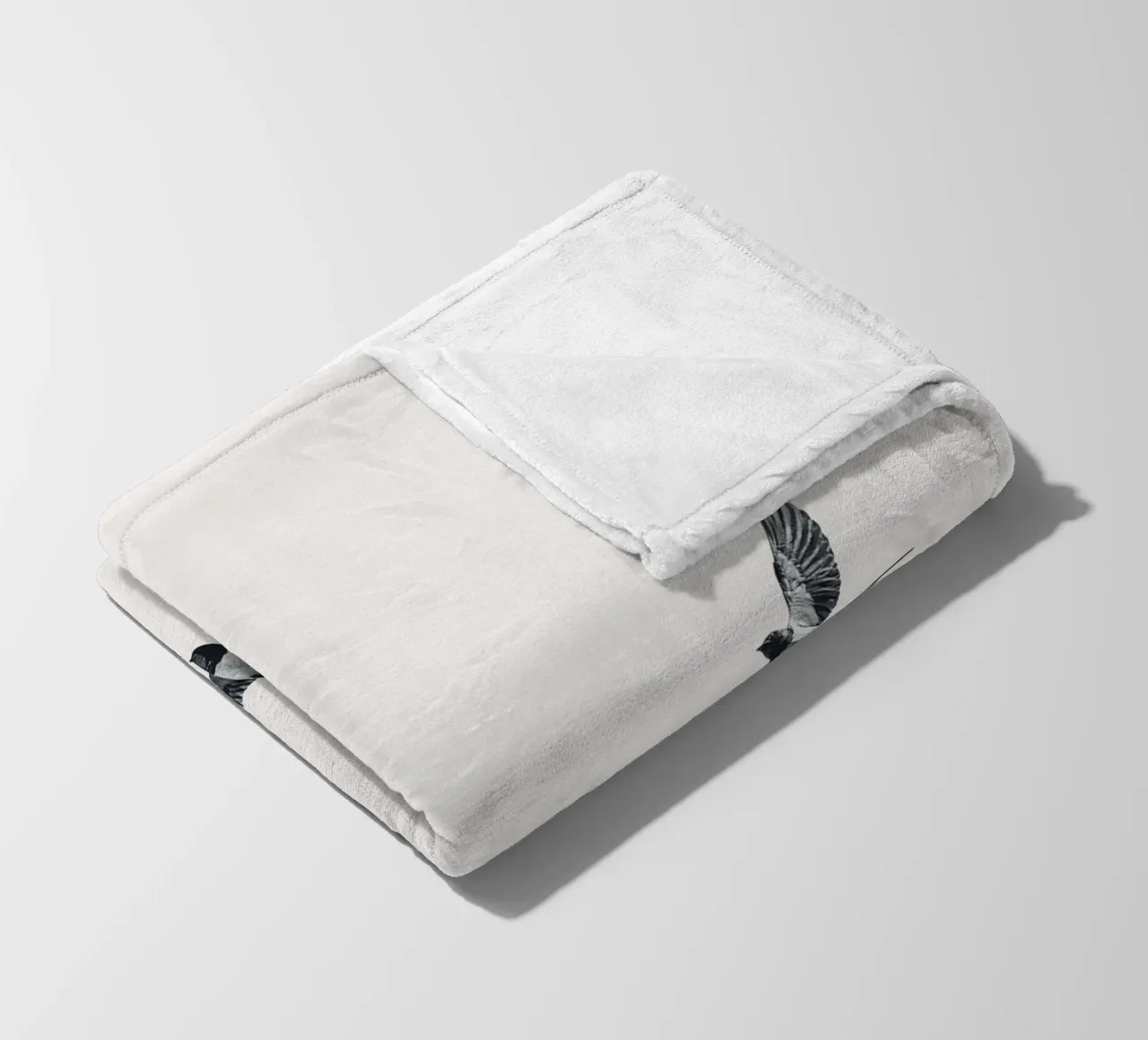 Twee zwaluwen - Minimalistisch natuurlijk ontwerp fleecedeken van Whole©