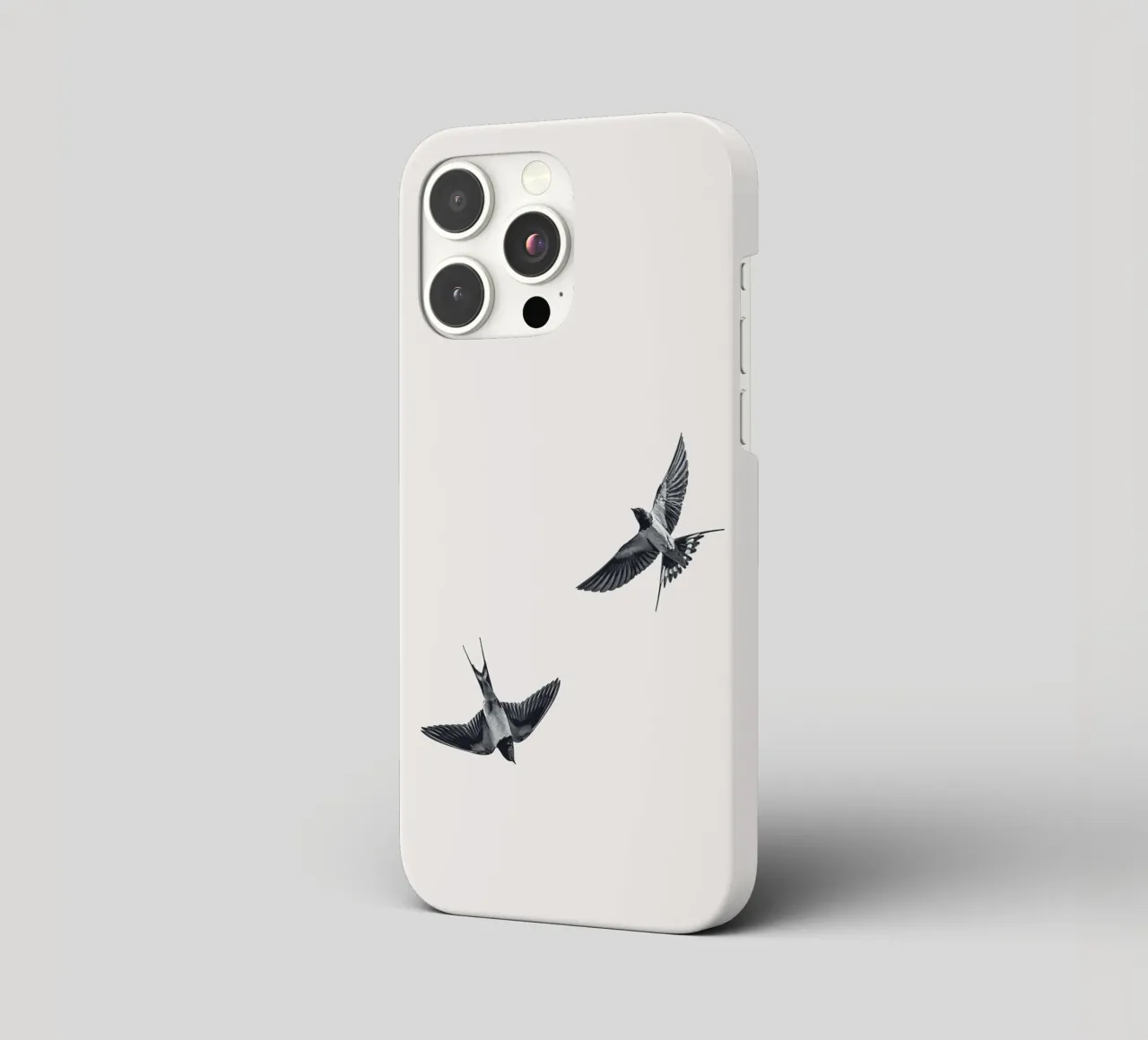 Twee zwaluwen - Minimalistisch natuurlijk ontwerp iphone hoesje van Whole©