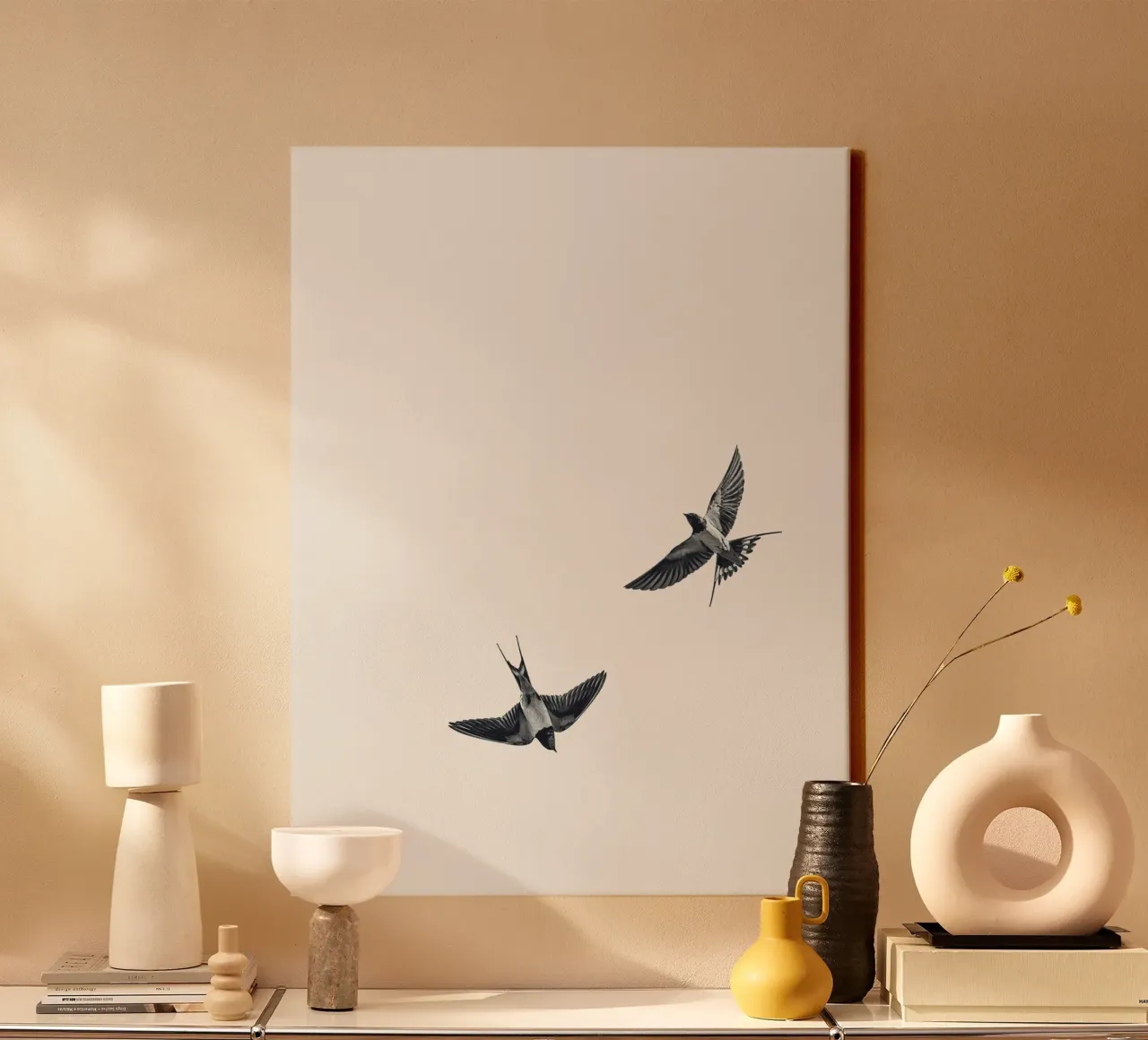 Twee zwaluwen - Minimalistisch natuurlijk ontwerp canvas met Baklijst van Whole©
