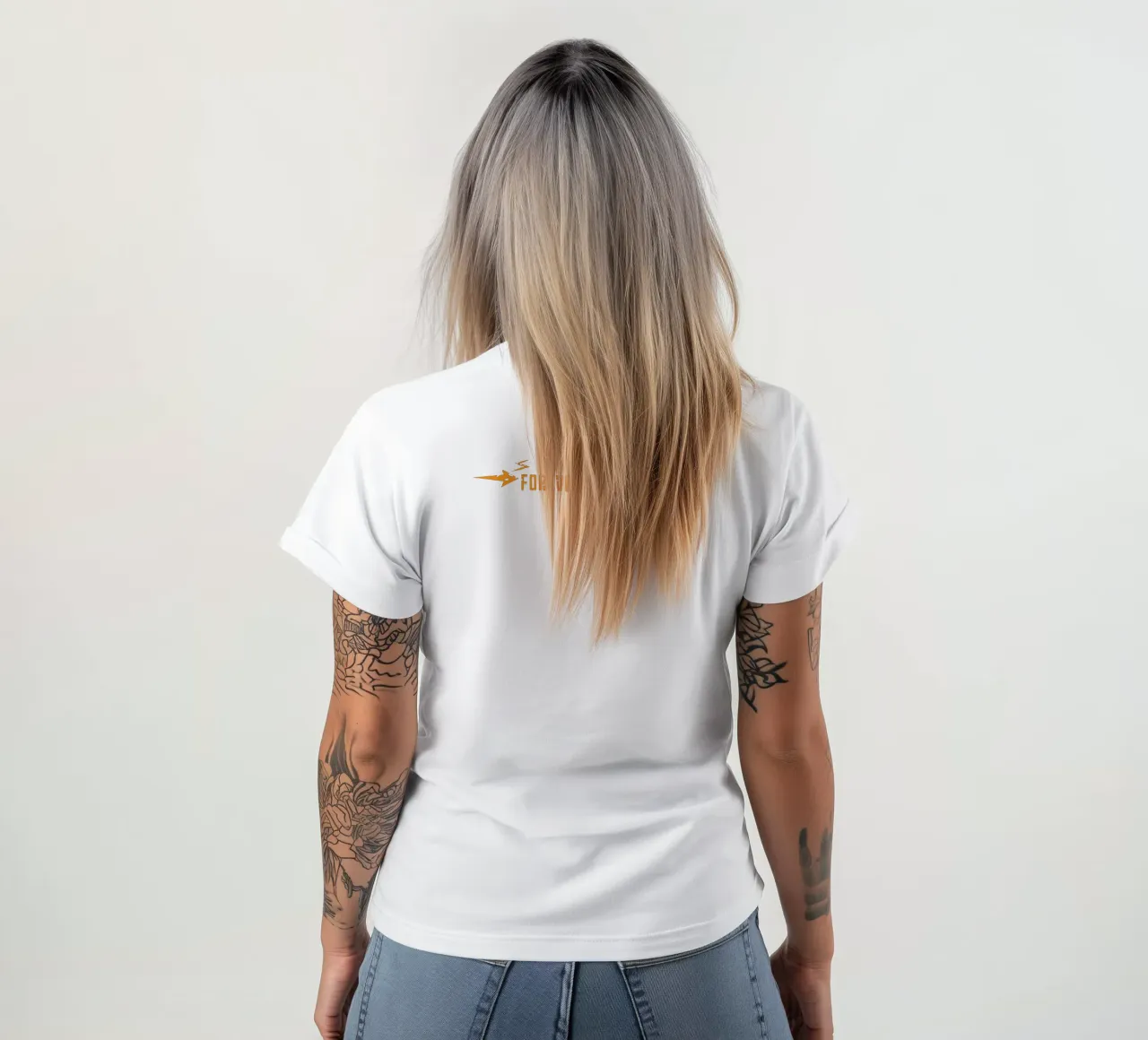 Per sempre giovani t-shirt da Gunawan Rb