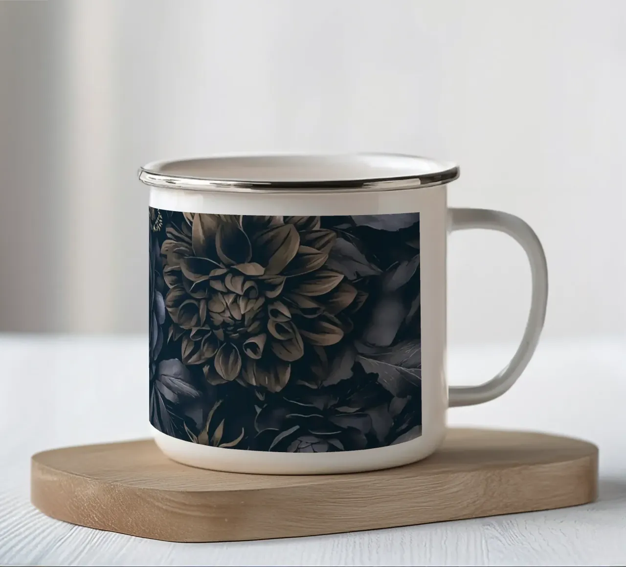 Bouquet barocco blu notte tazza in smalto da Andrea Haase Floral Passion
