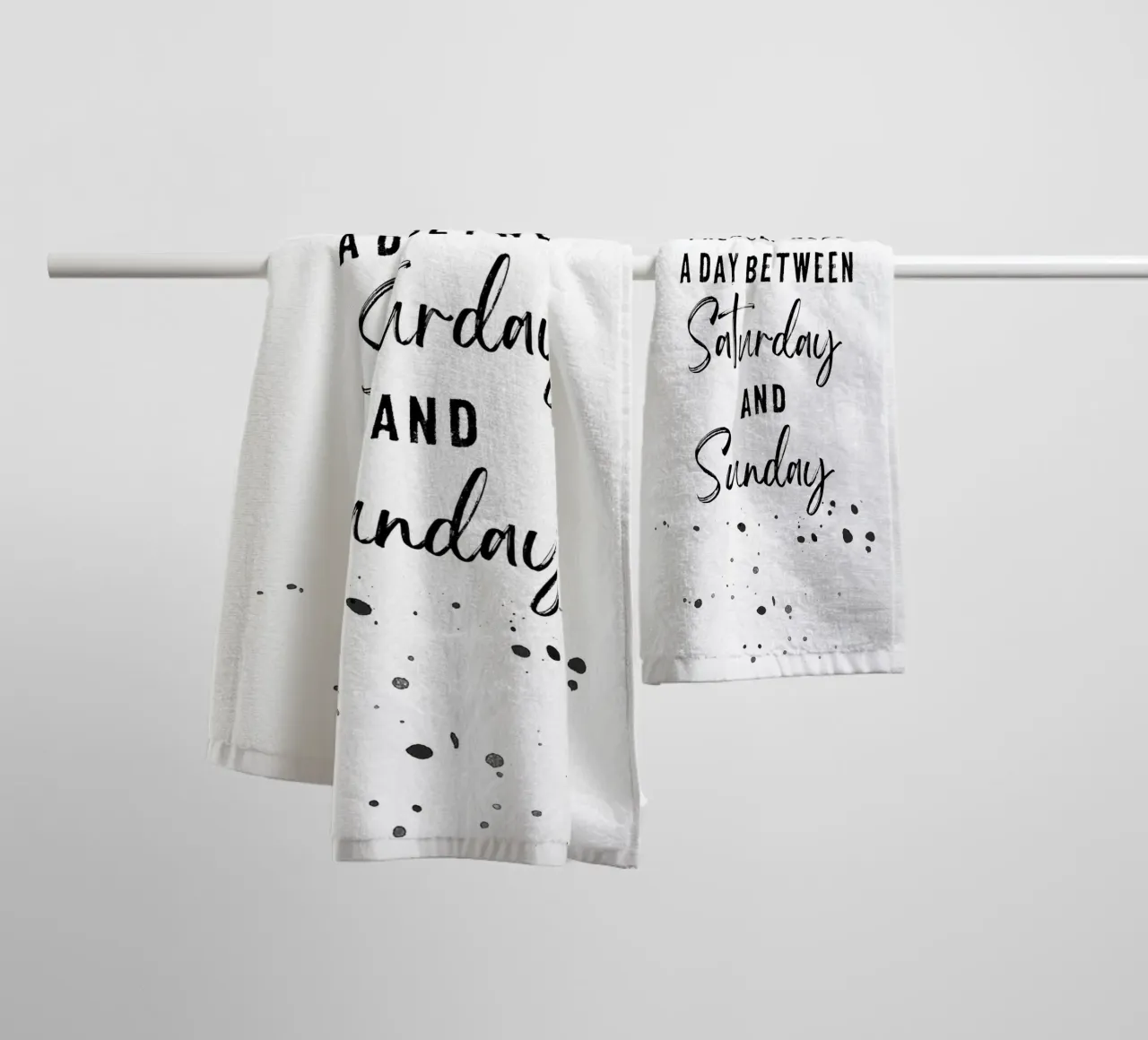 Day between Saturday and Sunday Handtuch von Melanie Viola