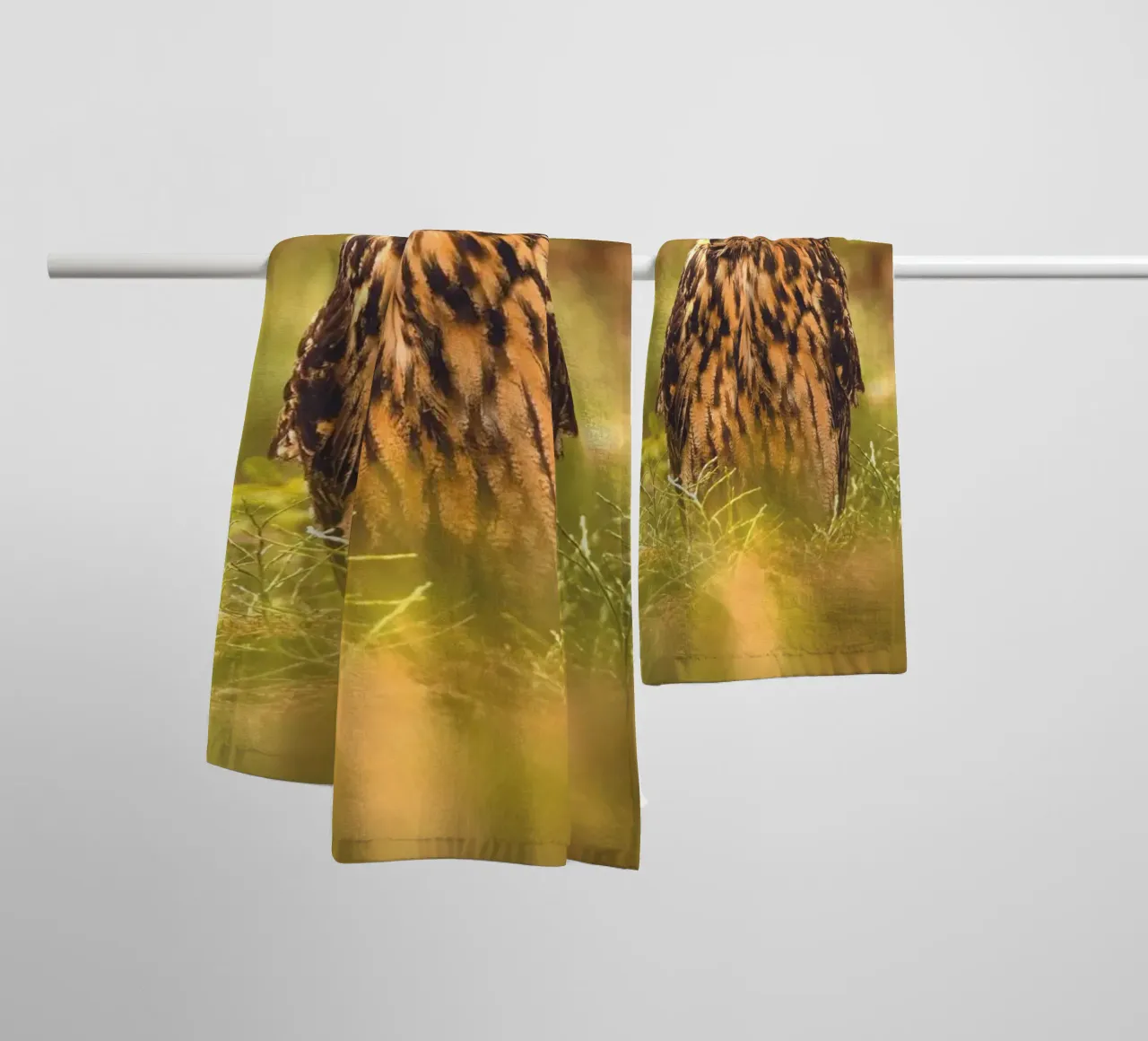 Eagle Owl towel by Dave Hare Photography