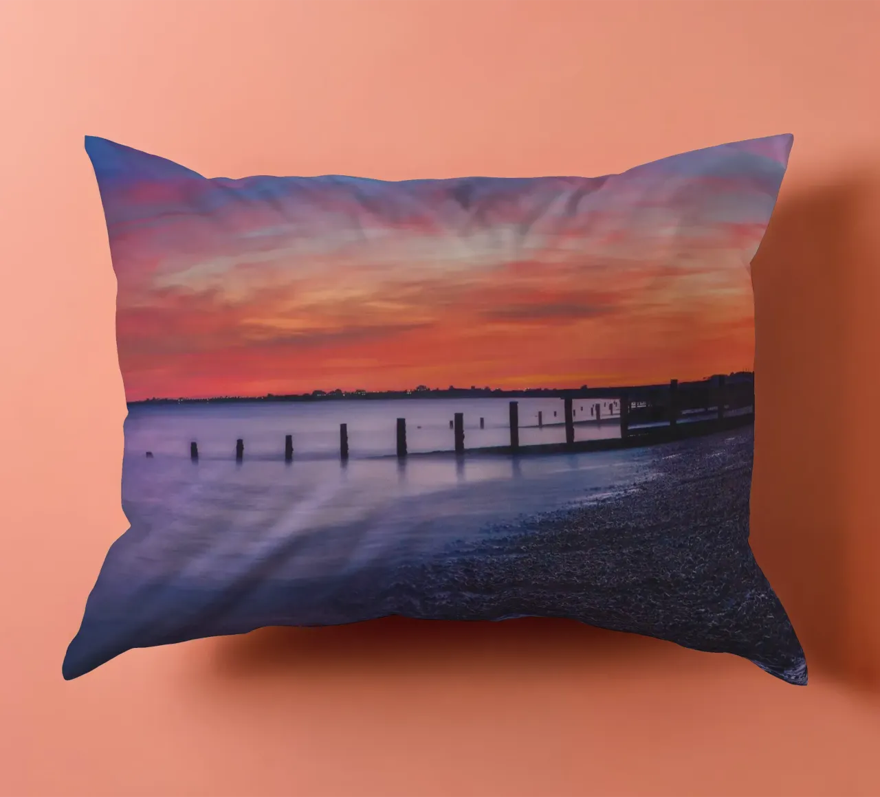 Hythe Sunset cojín de Dave Hare Photography