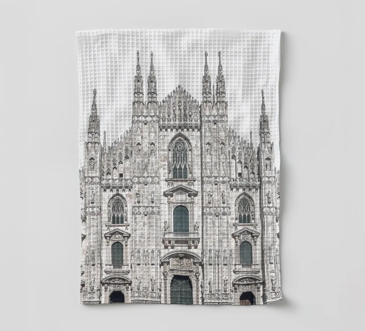 Italienische Kathedrale – Architektur Illustration Geschirrtuch von Whole©