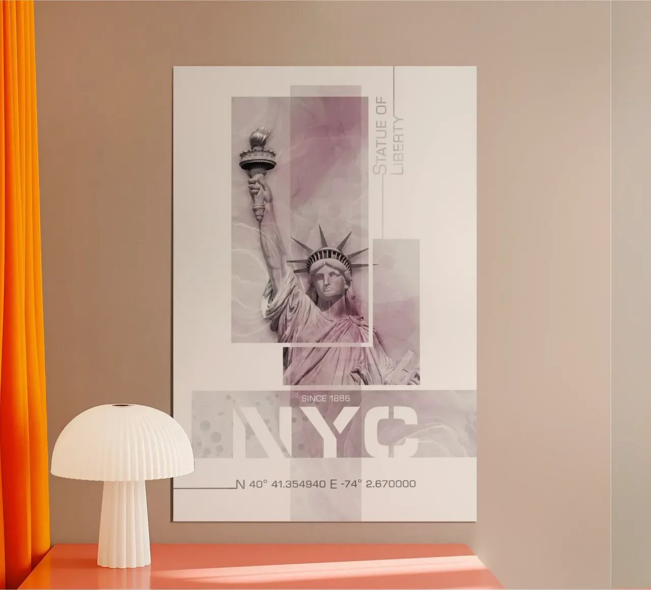 NYC Statua della Libertà | Marmo rosa poster con telaio in alluminio da Melanie Viola