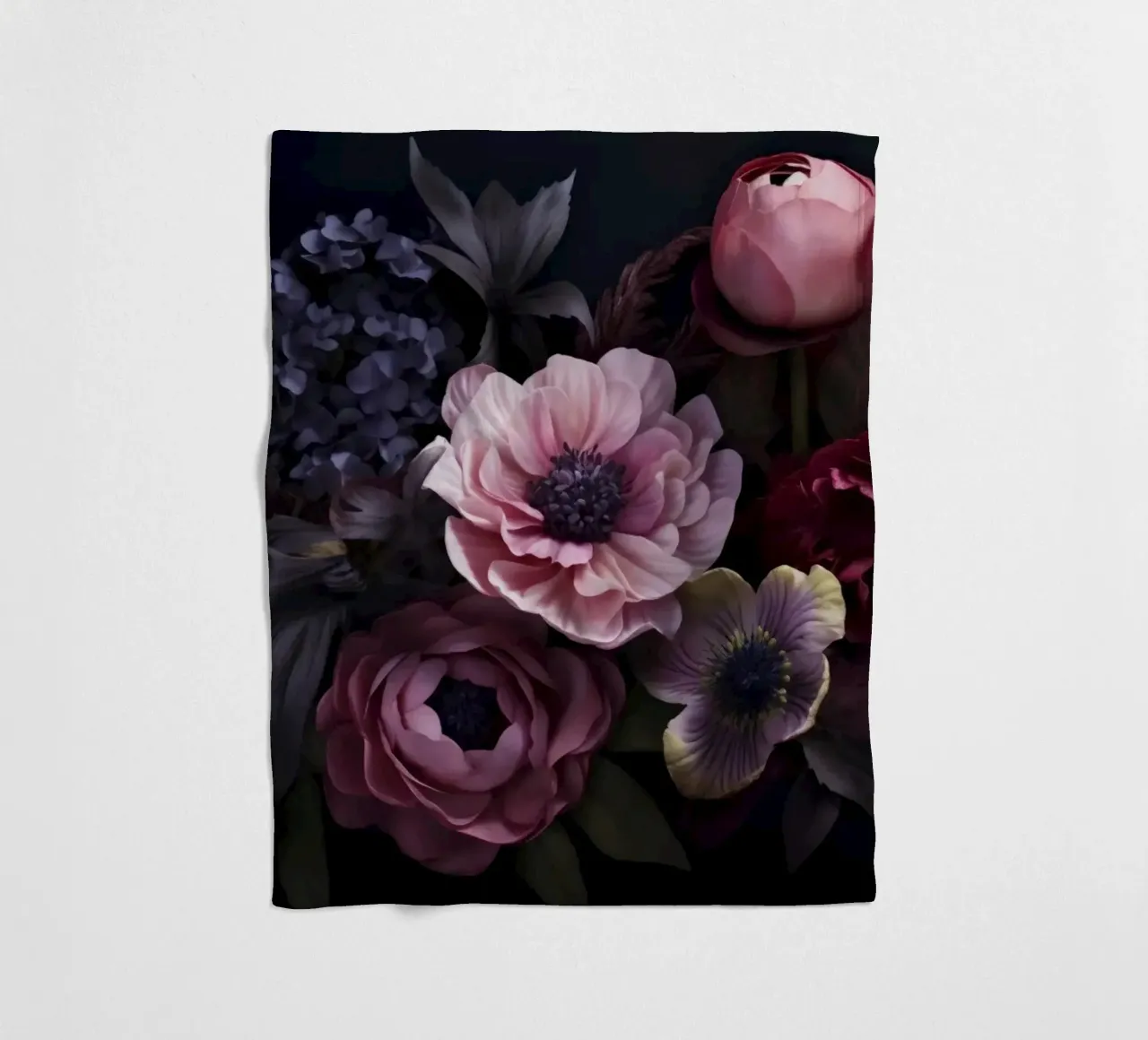 Nächtliche Botanika Vibes Mauve Rosa Fleecedecke von Andrea Haase Floral Passion