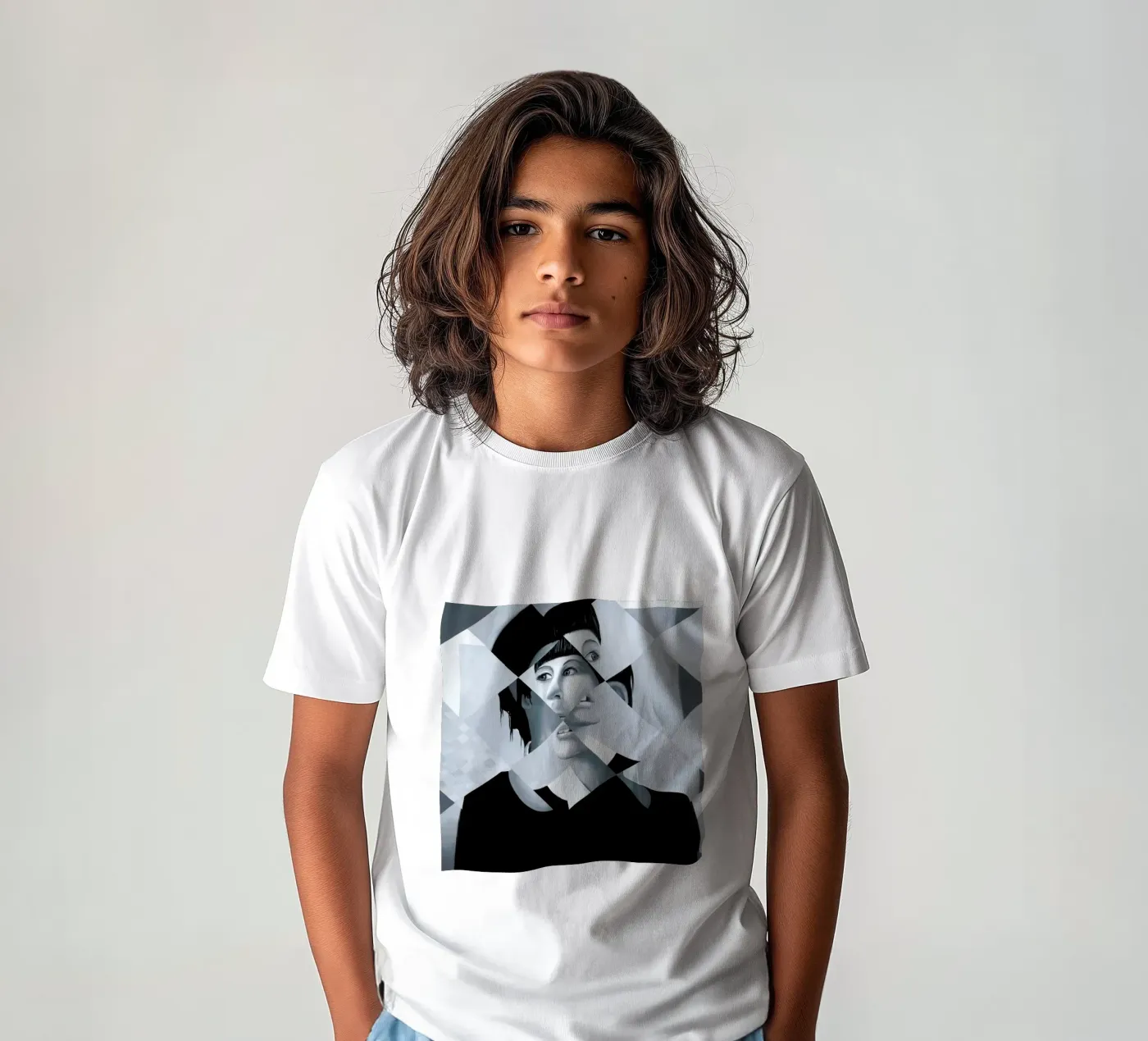 Sarah t-shirt bambini da Allison Chaplin