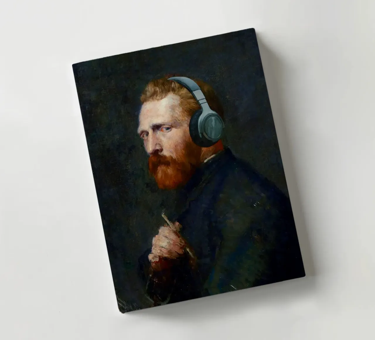 Vincent - Van Goghs Selbstporträt mit einer modernen Wendung Notizbuch von Studio Mooodz