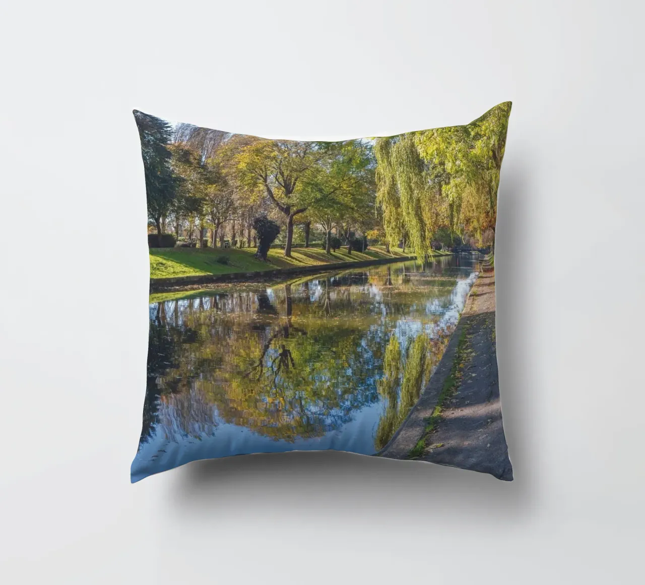 Canale Militare Reale cuscino da Dave Hare Photography