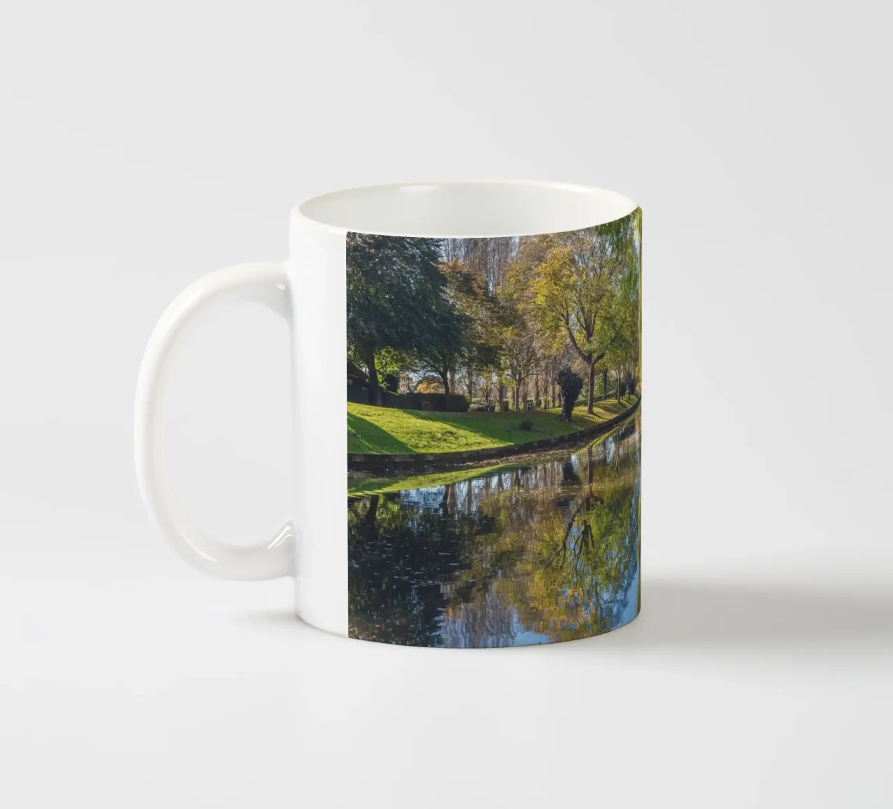 Canale Militare Reale tazza in ceramica da Dave Hare Photography