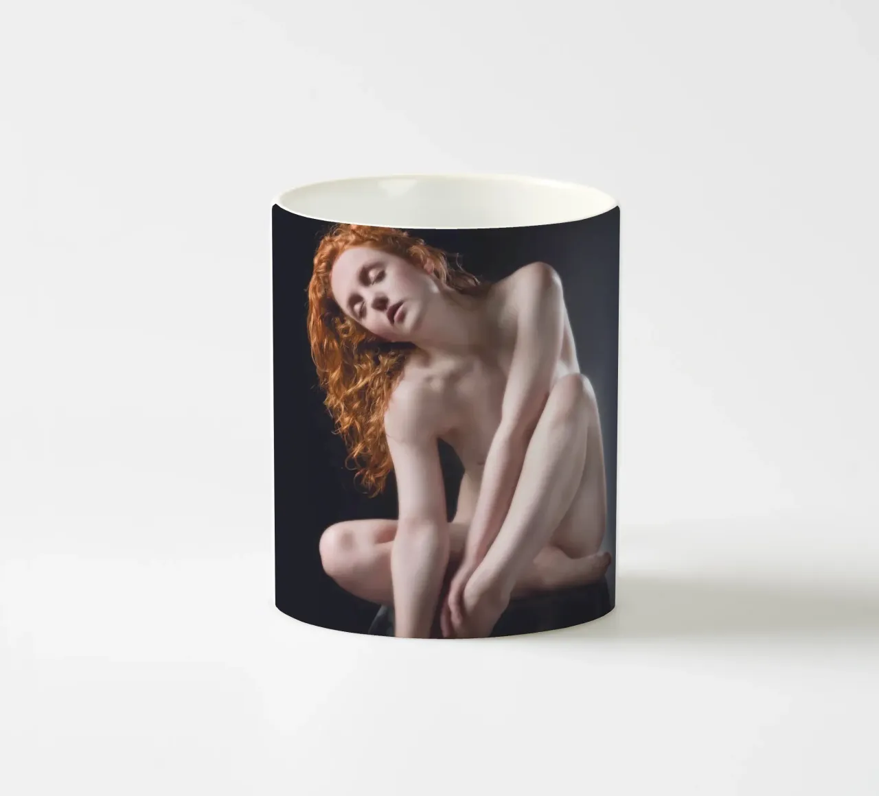 Holly hi key tazza in ceramica da Dave Hare Photography