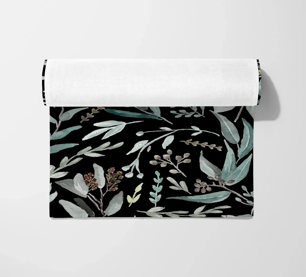 Black Eucalyptus Leaves Pattern telo mare da anisillustration
