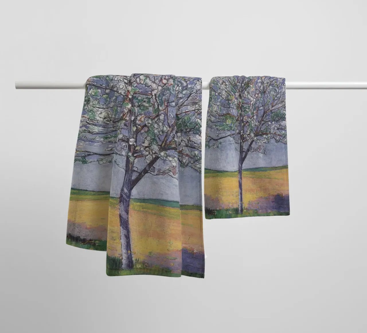 Ferdinand Hodler - Ciliegio in fiore asciugamano da bagno da William Store