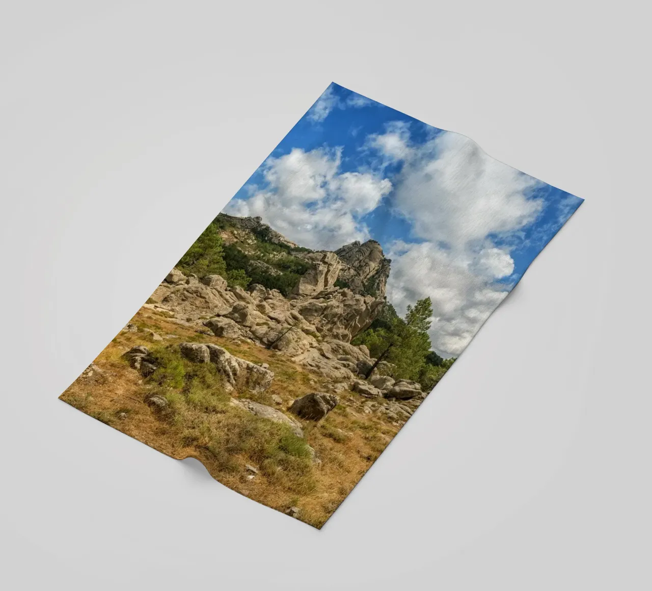Mountainview Corsica telo mare da Curious Collections by Marielle Leenders