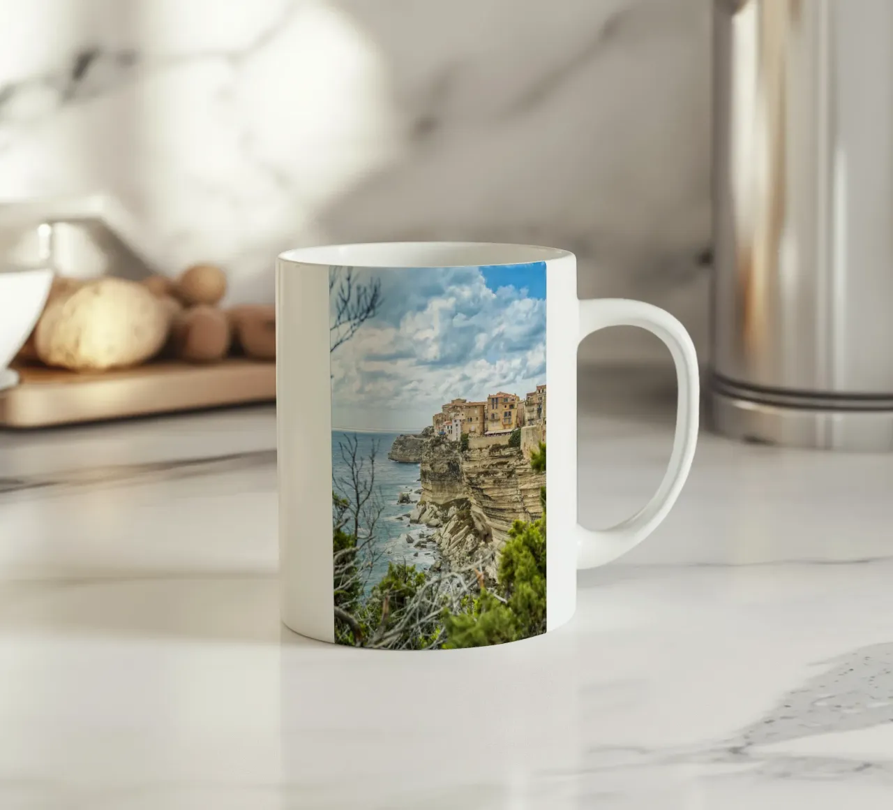 Bonifacio Corsica tazza in ceramica da Curious Collections by Marielle Leenders