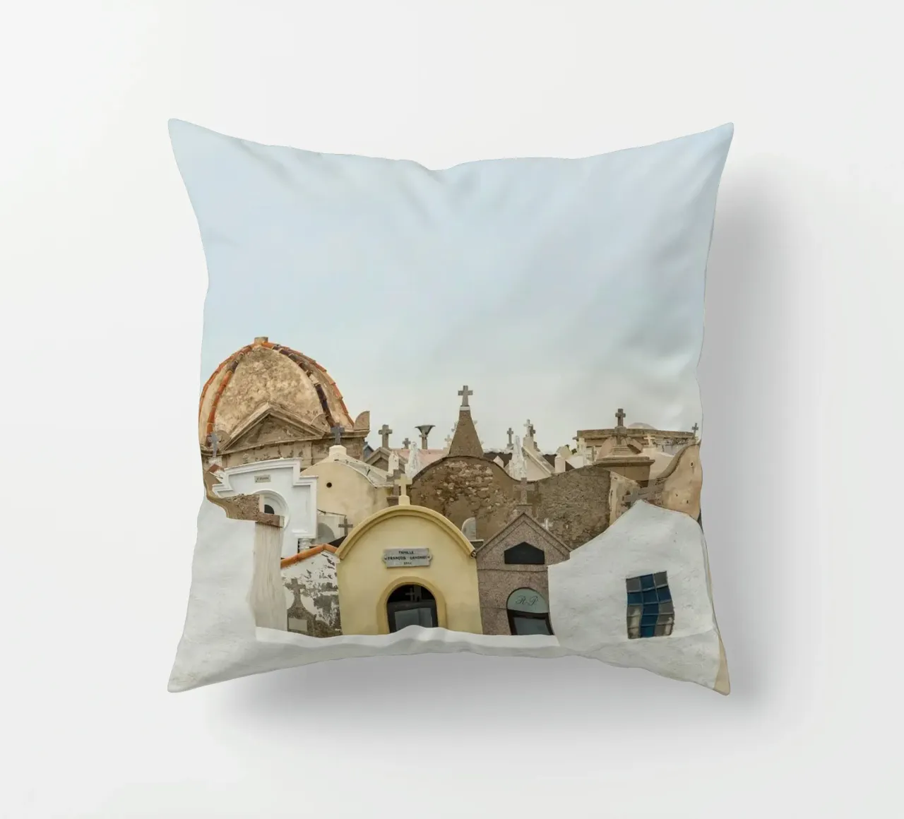 Case funerarie cuscino da Curious Collections by Marielle Leenders
