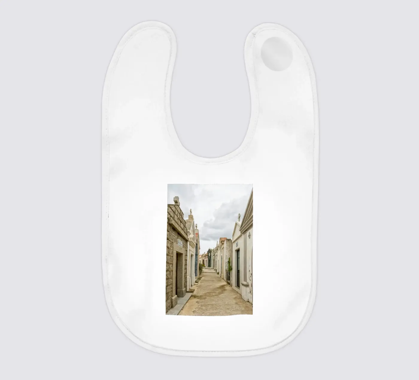 Case funerarie bavaglino da Curious Collections by Marielle Leenders