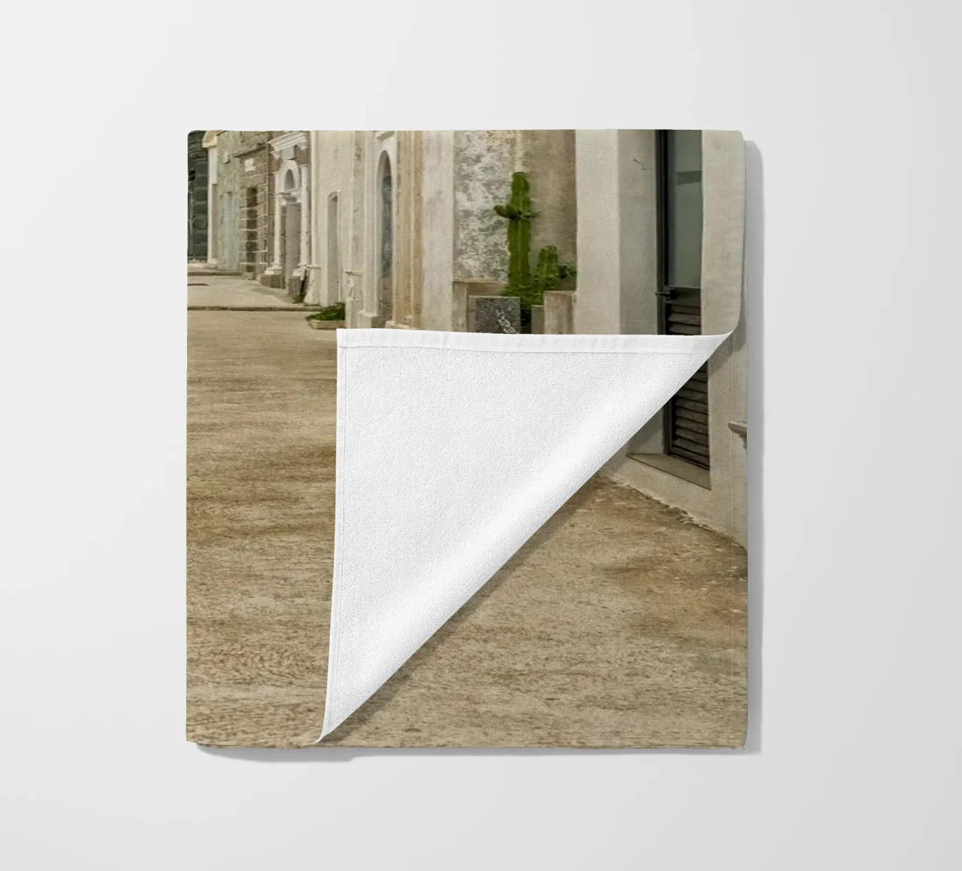 Case funerarie telo mare da Curious Collections by Marielle Leenders