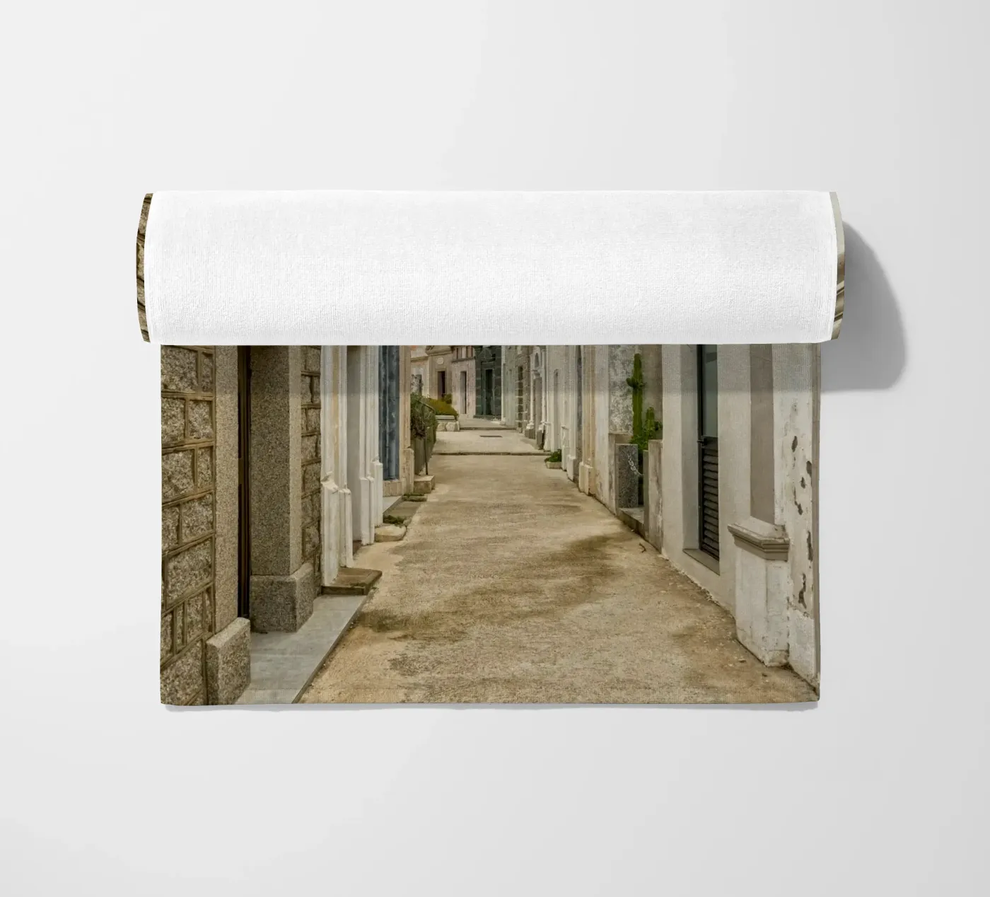 Case funerarie telo mare da Curious Collections by Marielle Leenders