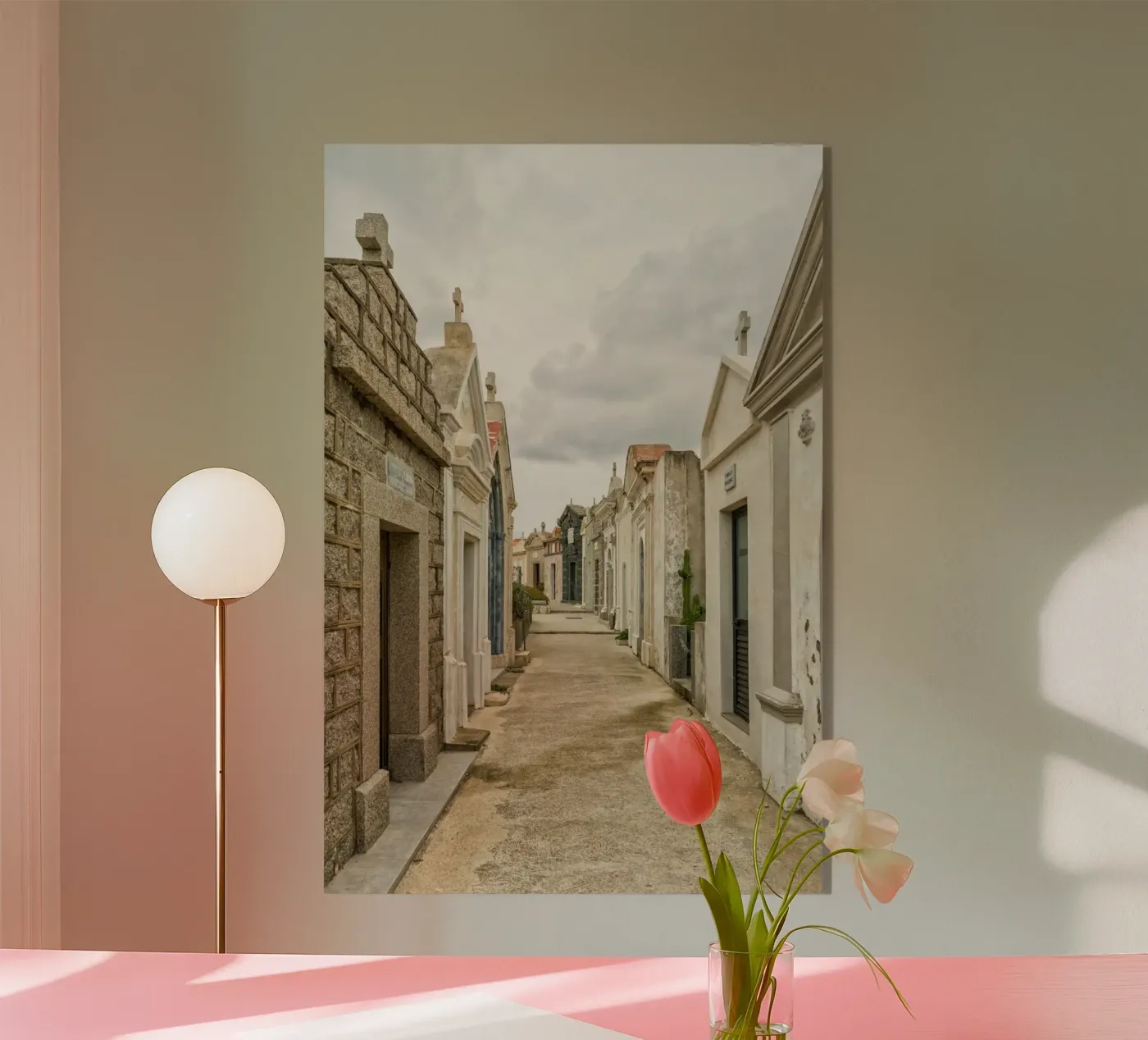 Case funerarie plexiglass da Curious Collections by Marielle Leenders