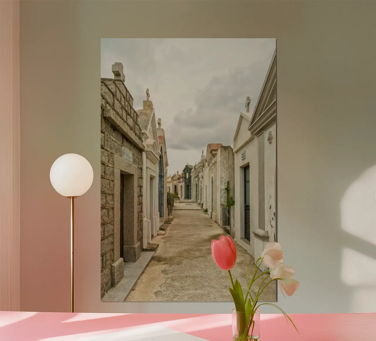 Case funerarie poster da Curious Collections by Marielle Leenders