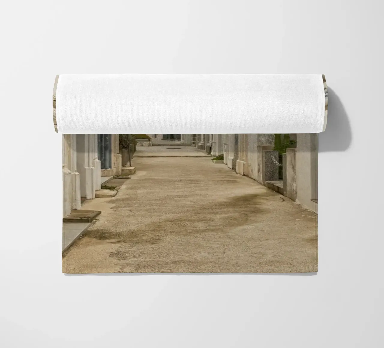 Cimitero storico telo mare da Curious Collections by Marielle Leenders