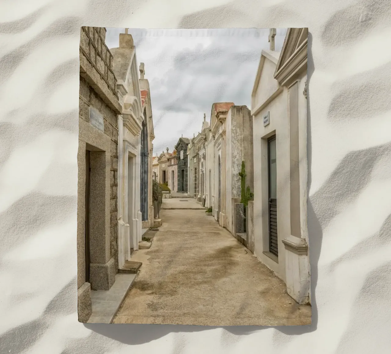 Cimitero storico telo mare da Curious Collections by Marielle Leenders