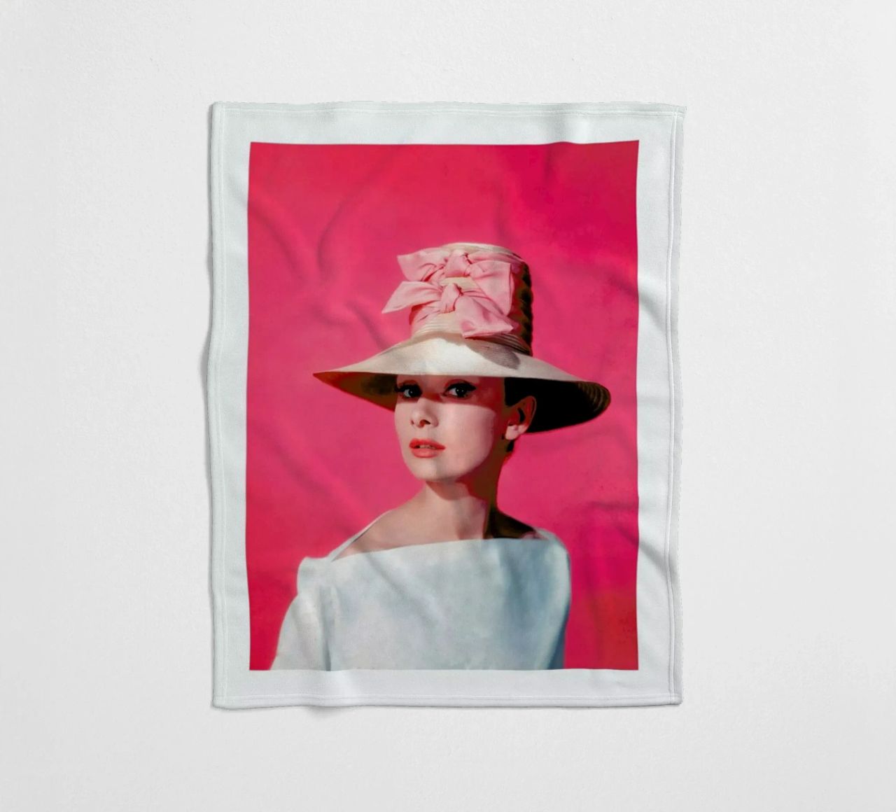 Audrey Hepburn in Funny Face, 1957 Fleecedecke von Gallery Print and Art Limited