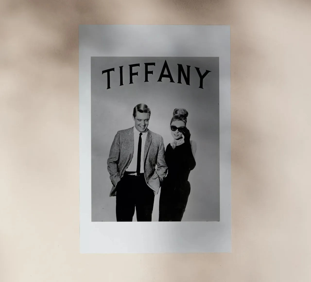 Breakfast at Tiffany's pellicola backlit da Gallery Print and Art Limited
