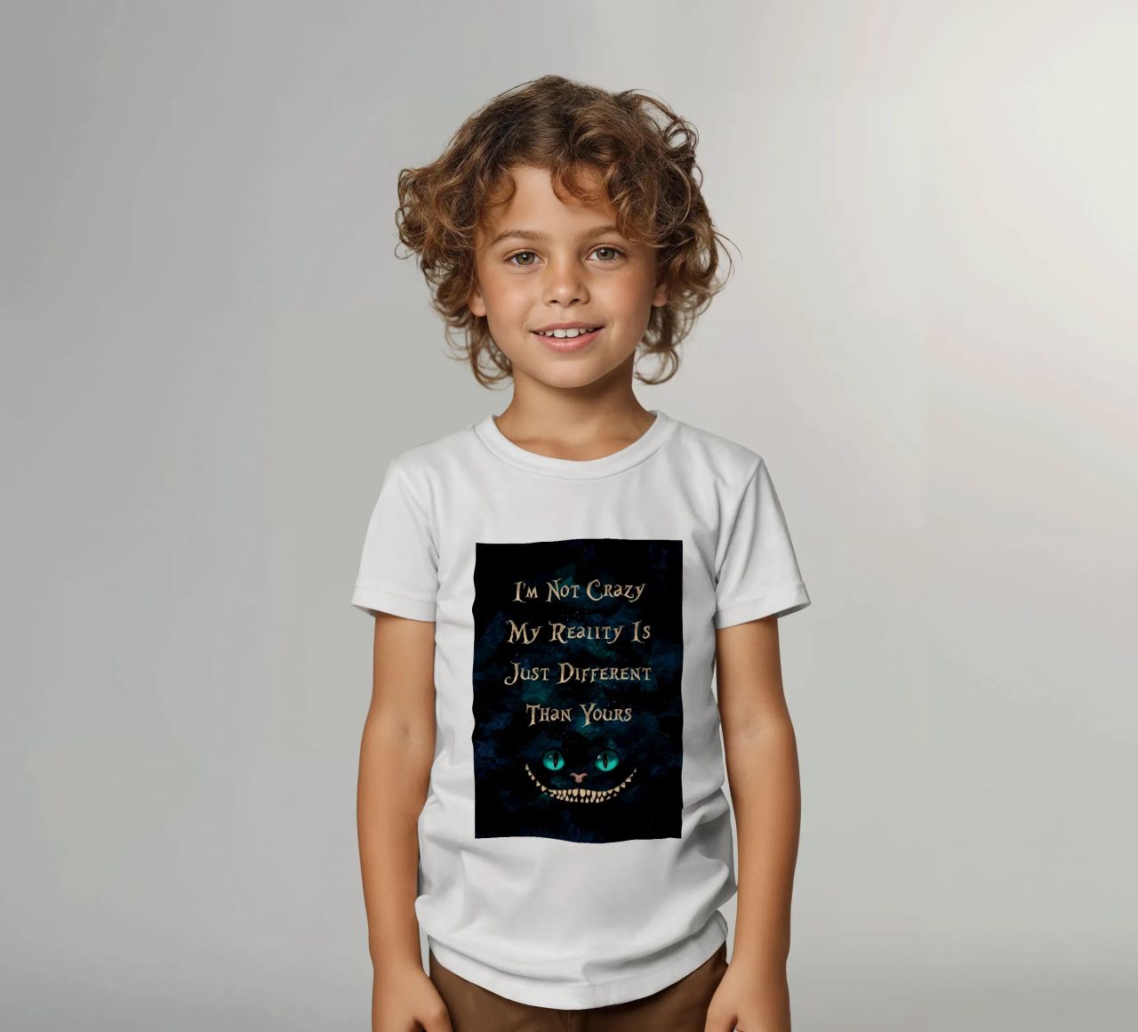Alice In Wonderland Kinder T-Shirt von nabakumov
