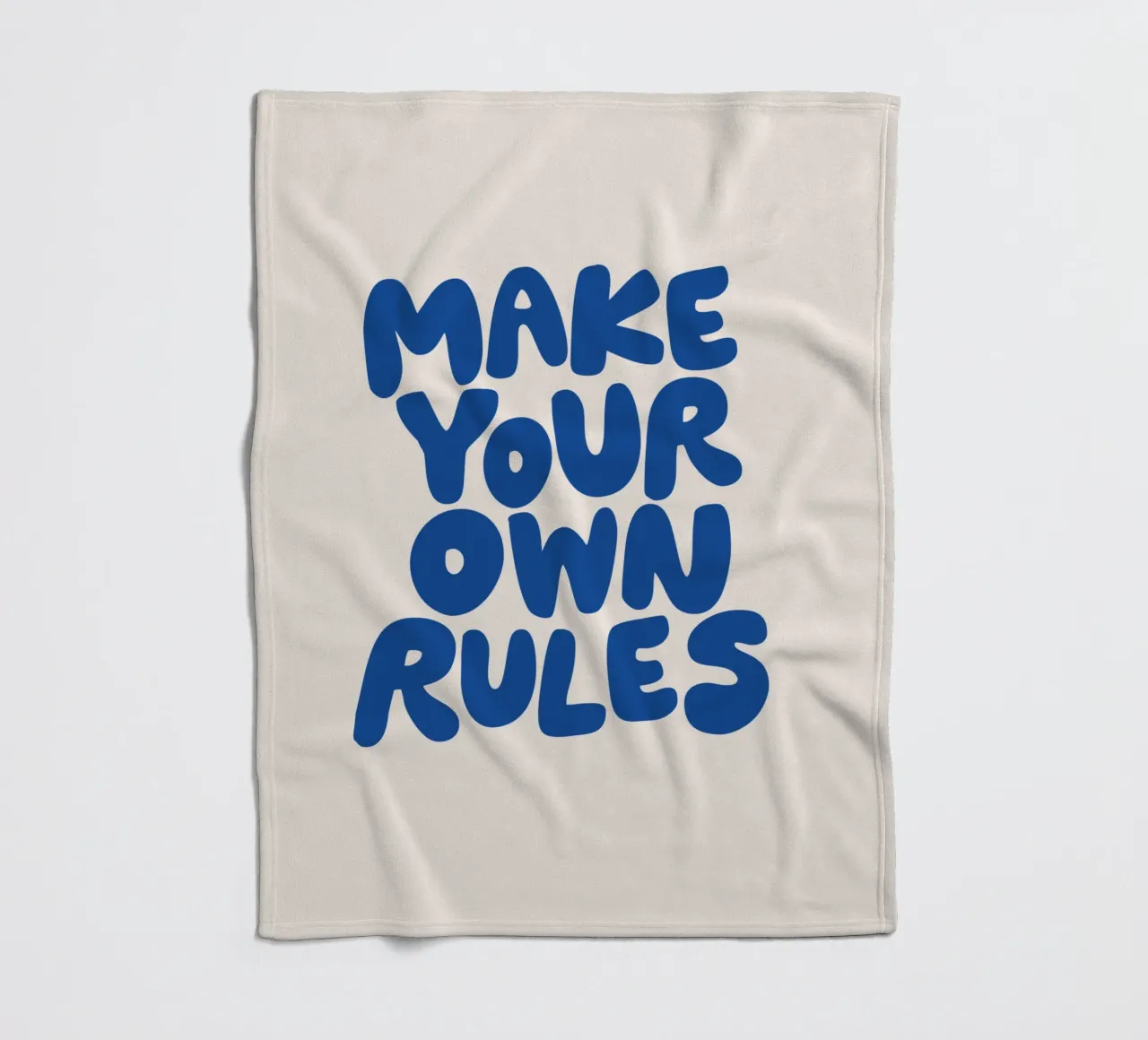 Crea le tue regole Design tipografico in blu coperta in pile da THE MOTIVATED TYPE