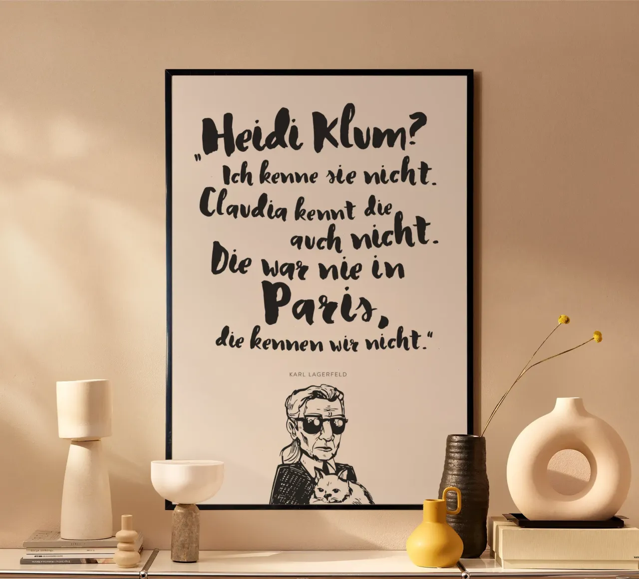 Heidi war noch nie in Paris poster da Julia Marquardt-Lott