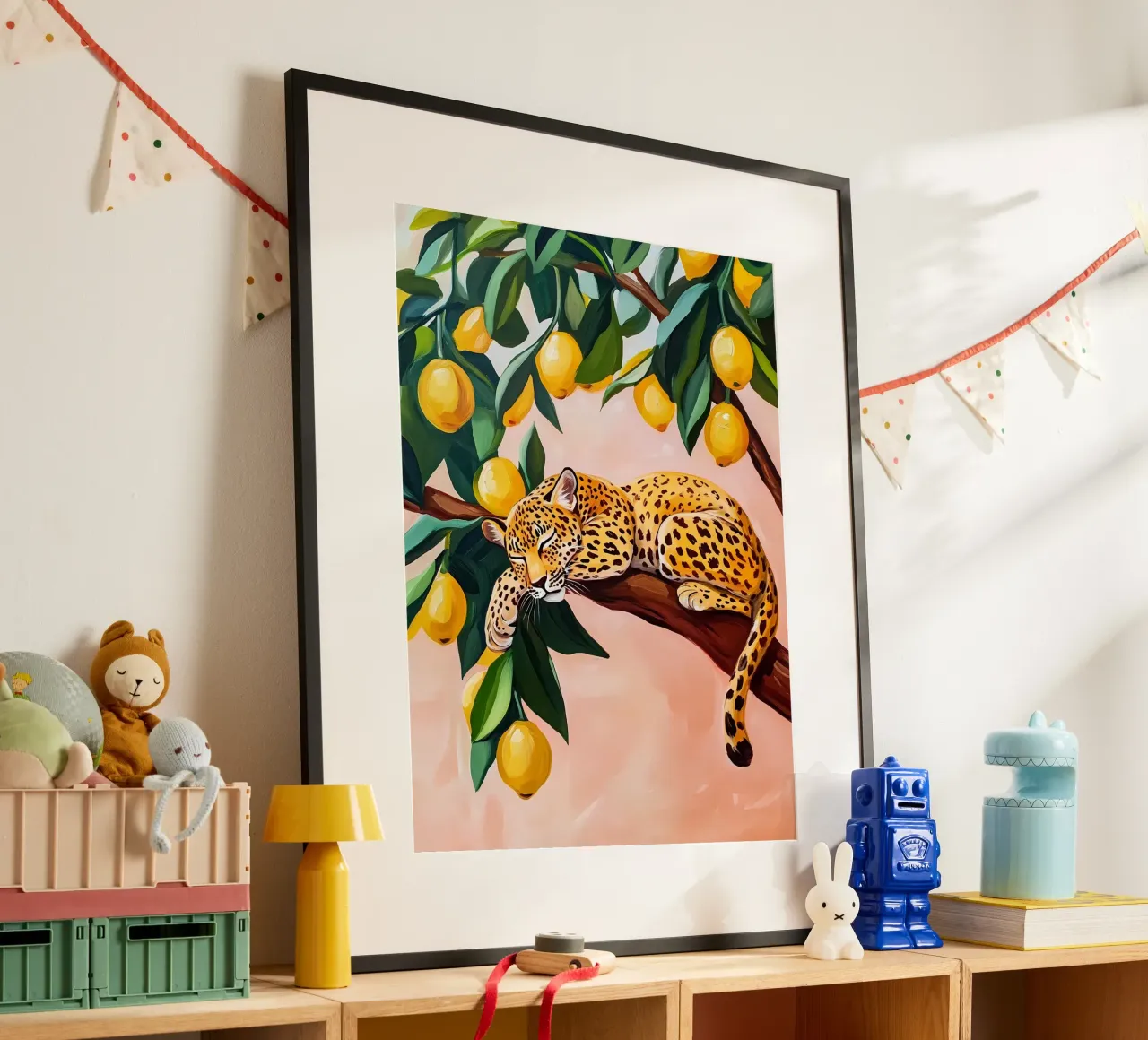 Leopardo addormentato su un albero di limoni poster da IamHomeStudio