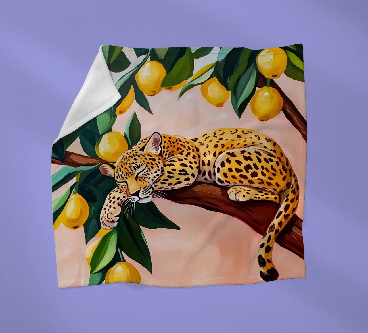 Schlafender Leopard auf Zitronenbaum Fleecedecke von Olga Wildrose